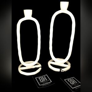 Sagebrook Home Open Oval Taper Candle Holder‎ White Metal New With Tags